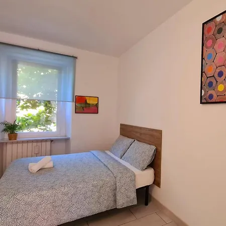 Lägenhet Ladispoli Apartment *