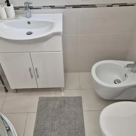 Ladispoli Apartment 아파트 *